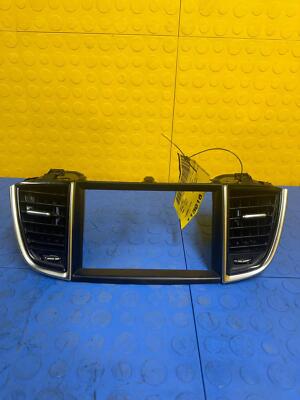 19 20 21 22 INFINITI QX50 Dashboard Air Vent Radio Display Bezel OEM 68270-5NA0A Infiniti