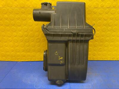16 17 18 19 20 21 22 TOYOTA PRIUS Air Cleaner Box OEM 1770037340