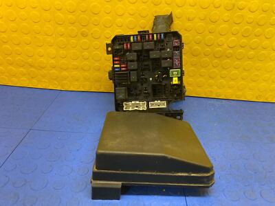 06 07 08 09 MITSUBISHI OUTLANDER Engine Fuse Box OEM