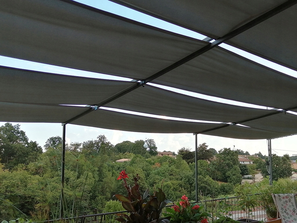 PAS ALTANOWY ŻAGIEL PRZECIWSŁONECZNY NA DACH KONSTRUKCJI SZARY HDPE 0,7X5