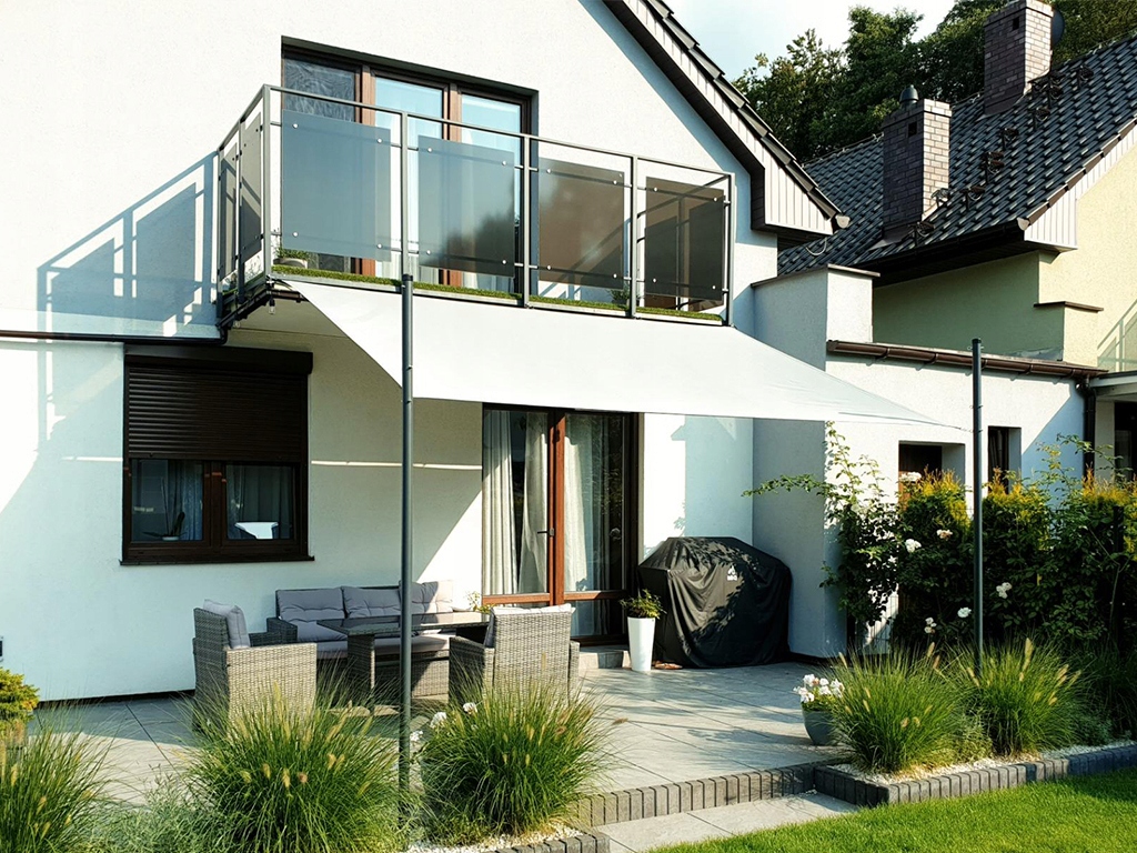 ŻAGIEL PRZECIWSŁONECZNY WODOSZCZELNY NA WYMIAR PREMIUM DO OGRODU NA TARAS