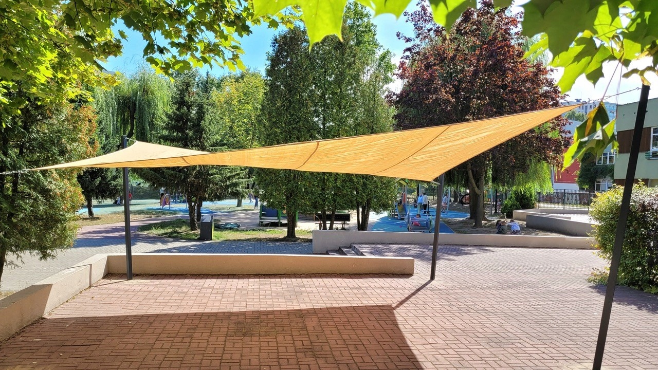 ŻAGIEL PRZECIWSŁONECZNY OGRODOWY BARDZO MOCNY HDPE TRÓJKĄT PIASKOWY 7X7X7