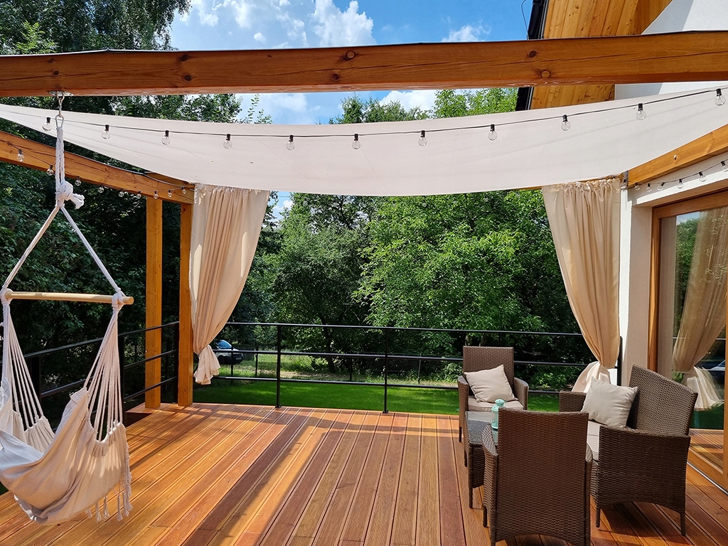 ŻAGIEL OGRODOWY PRZECIWSŁONECZNY MARKIZA 3,2X3,2M