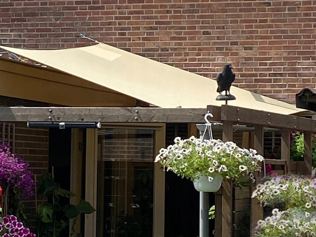 ŻAGIEL PRZECIWSŁONECZNY WODOSZCZELNY NA WYMIAR PREMIUM DO OGRODU NA TARAS