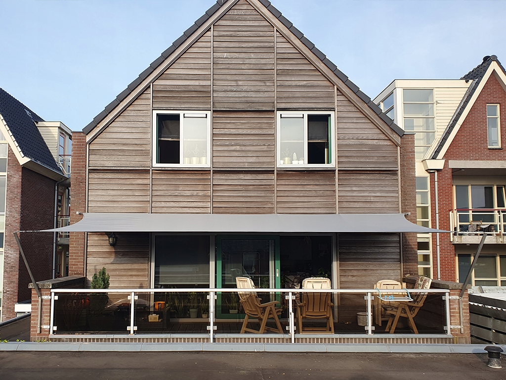 ŻAGIEL PRZECIWSŁONECZNY WODOSZCZELNY NA WYMIAR PREMIUM DO OGRODU NA TARAS