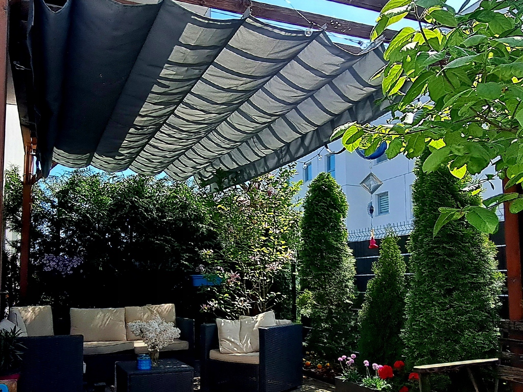 ZESTAW DO MONTAŻU ZEWNĘTRZNYCH ROLET RZYMSKICH POZIOMYCH DO MURU- DUŻY