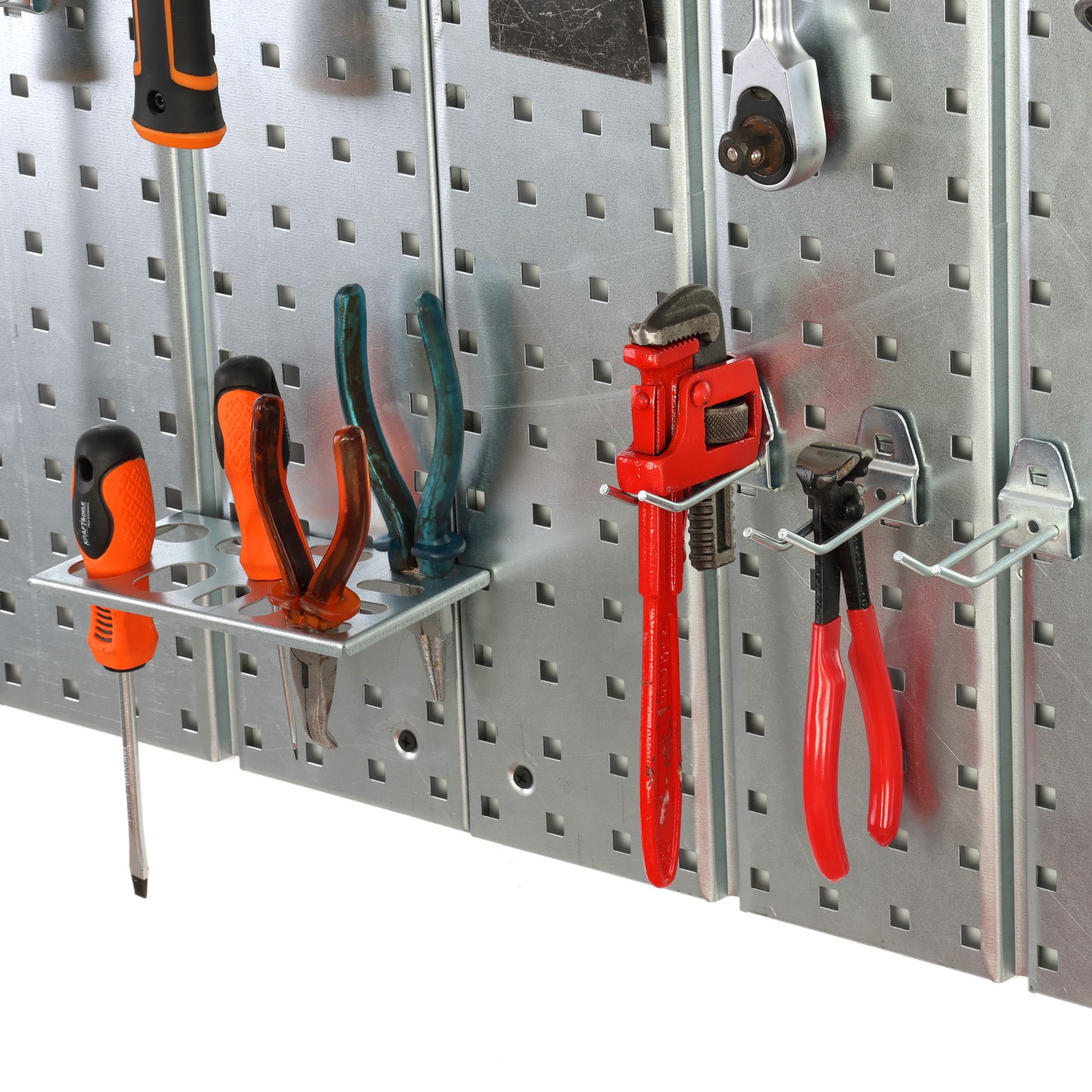 Werkzeugwand - 1152 X 780 Mm - Lagersystem SET Lochwand Mit Werkzeughaltern Und Stapelboxen Mit Deckel - Wandregal Werkstattregal Schüttenregal Sichtlagerkästen (Rot/Schwarz